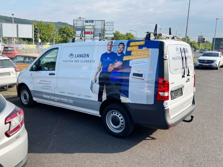 Fahrzeugbeschriftung Transporter LANGEN Sanitär