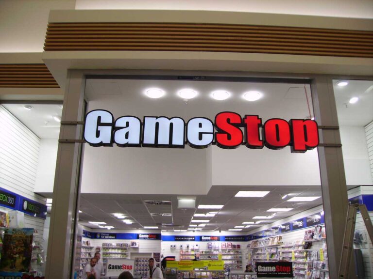 Leuchtwerbung Game Stop