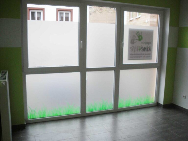 Sichtschutz und Folierung der Fenster von Kiné4Life
